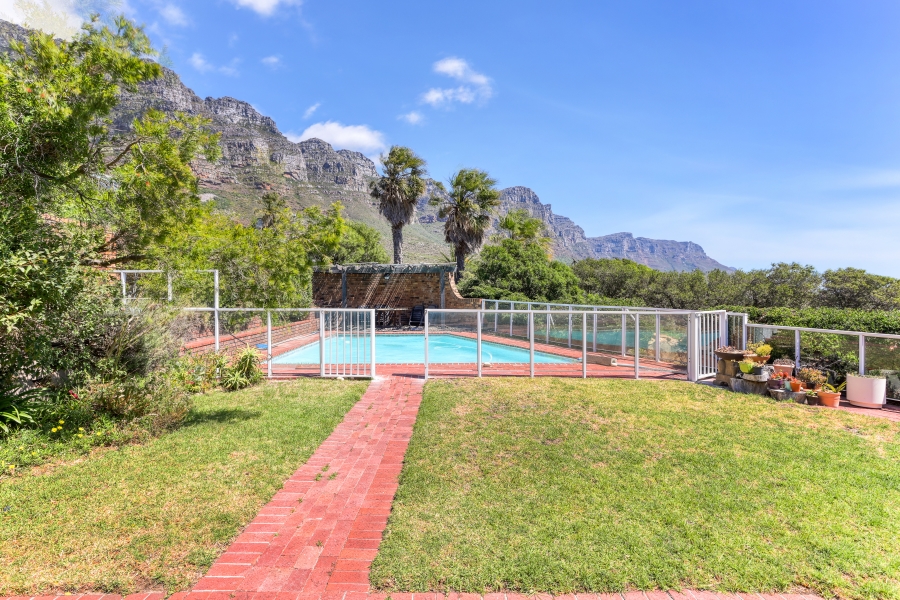 4 Bedroom Property for Sale in Camps Bay Western Cape